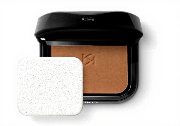 Fond de teint poudre KIKO couvrance effet peau naturelle